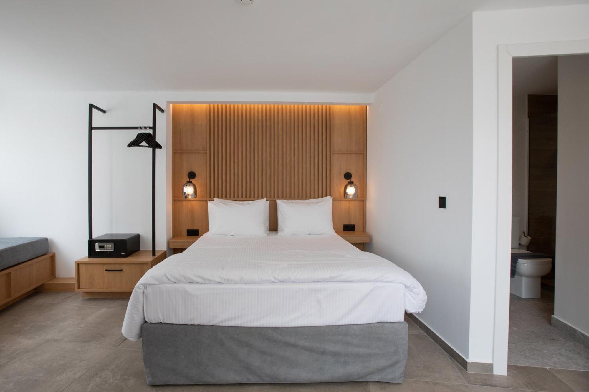 הרקליון Griffin Suites מראה חיצוני תמונה